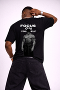 FOCUS - OVERSIZED TEE